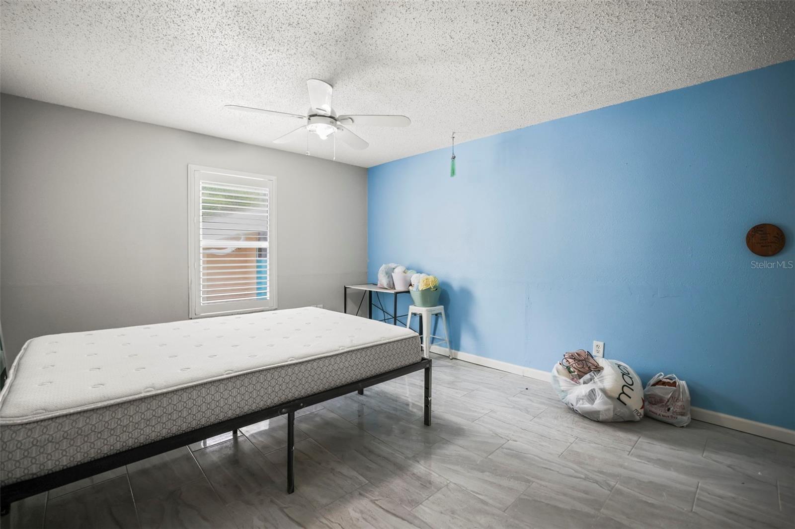 Clearwater, Florida, 33760, United States, 3 Bedrooms Bedrooms, ,2 BathroomsBathrooms,Residential,For Sale,1826177