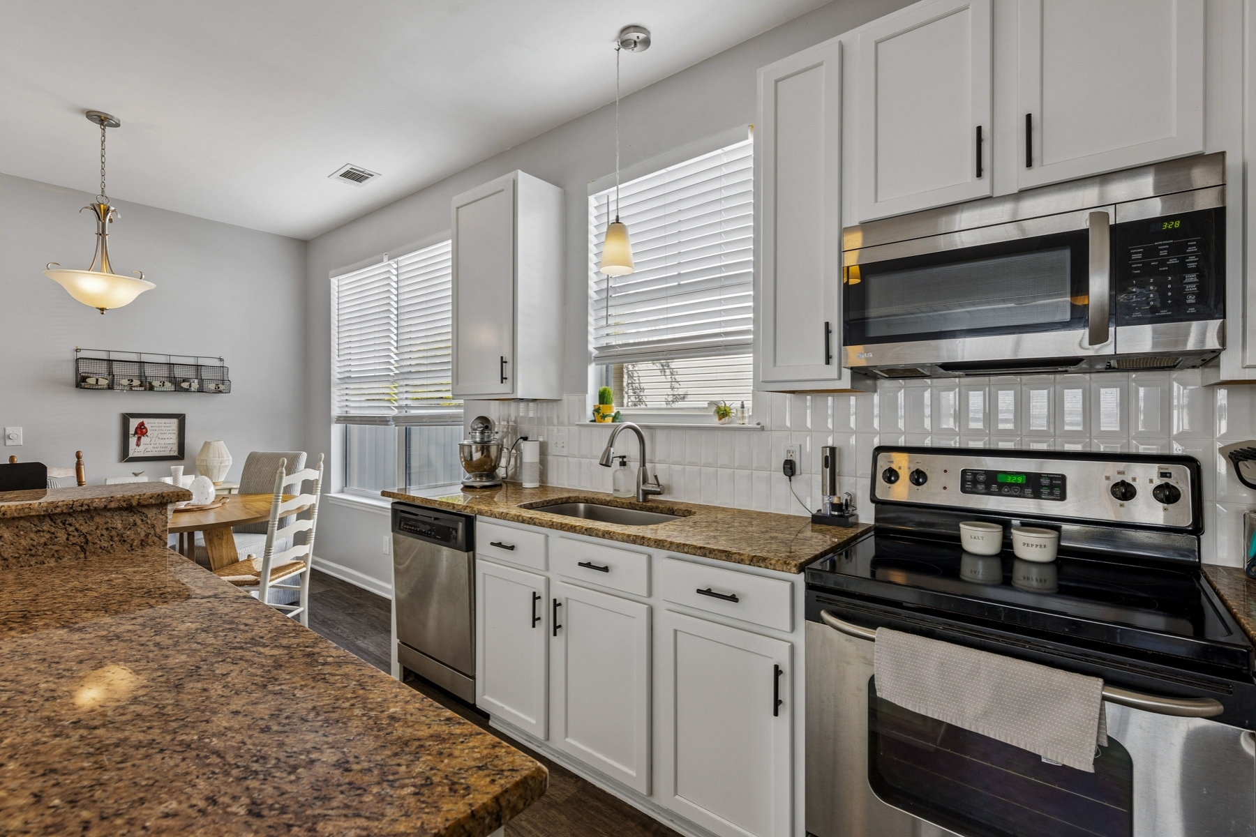  30 Whispering Pine Street, Bluffton - 物件實景