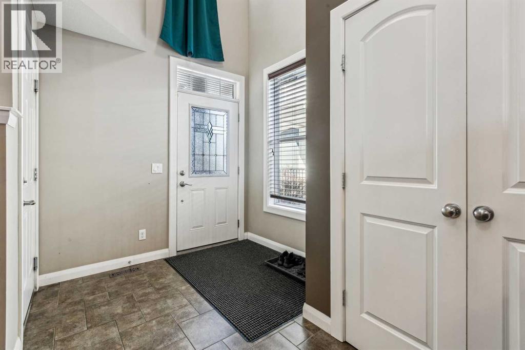 OKOTOKS, Alberta, T1S 0K1, CA, 4 Bedrooms Bedrooms, ,3 BathroomsBathrooms,Residential,For Sale,1950972