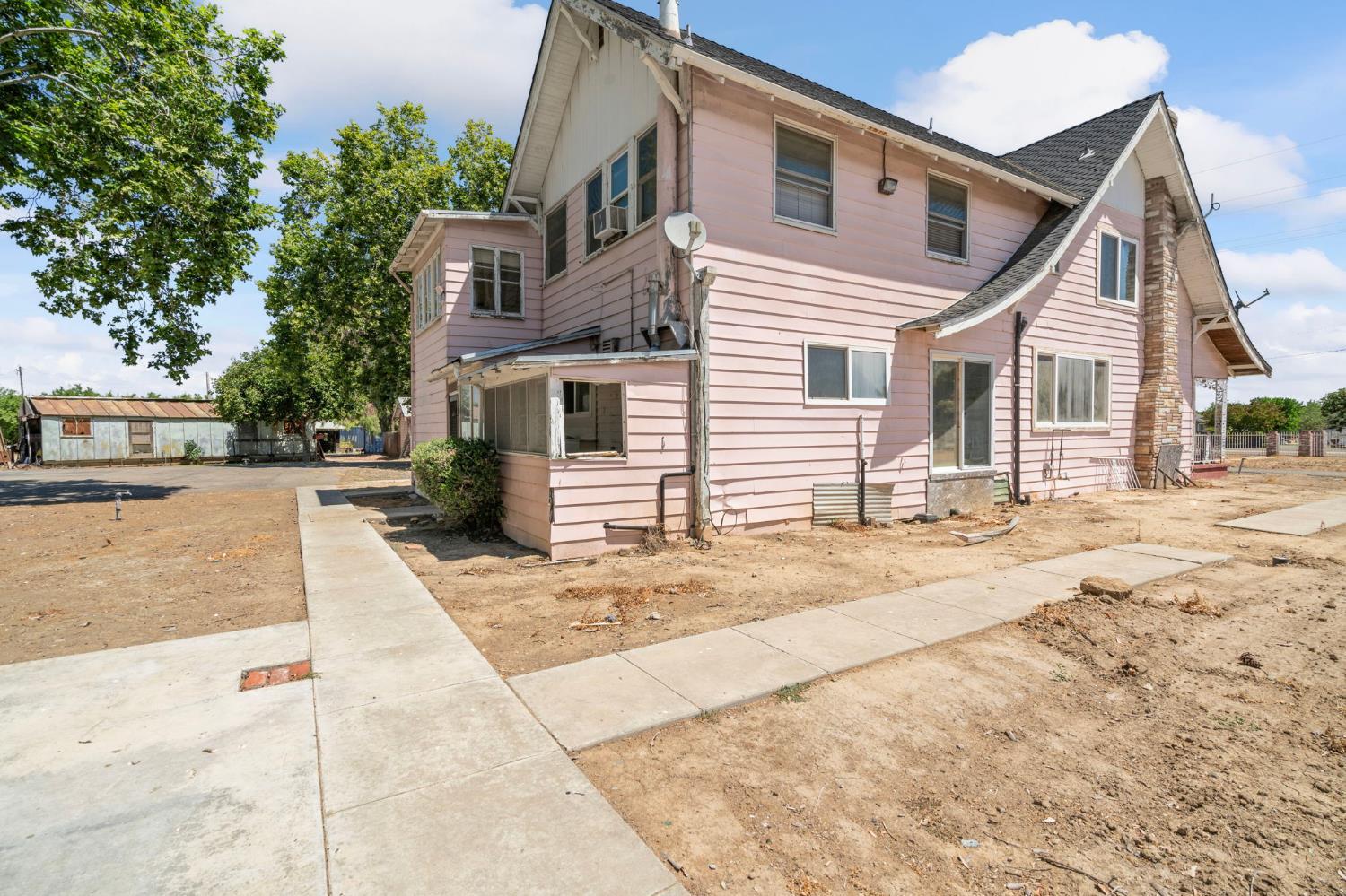 Vernalis, California, 95385, United States, 5 Bedrooms Bedrooms, ,3 BathroomsBathrooms,Residential,For Sale,1979261