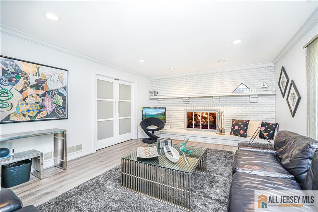East Brunswick, New Jersey, 08816, United States, 4 Bedrooms Bedrooms, ,4 BathroomsBathrooms,Residential,For Sale,1847470