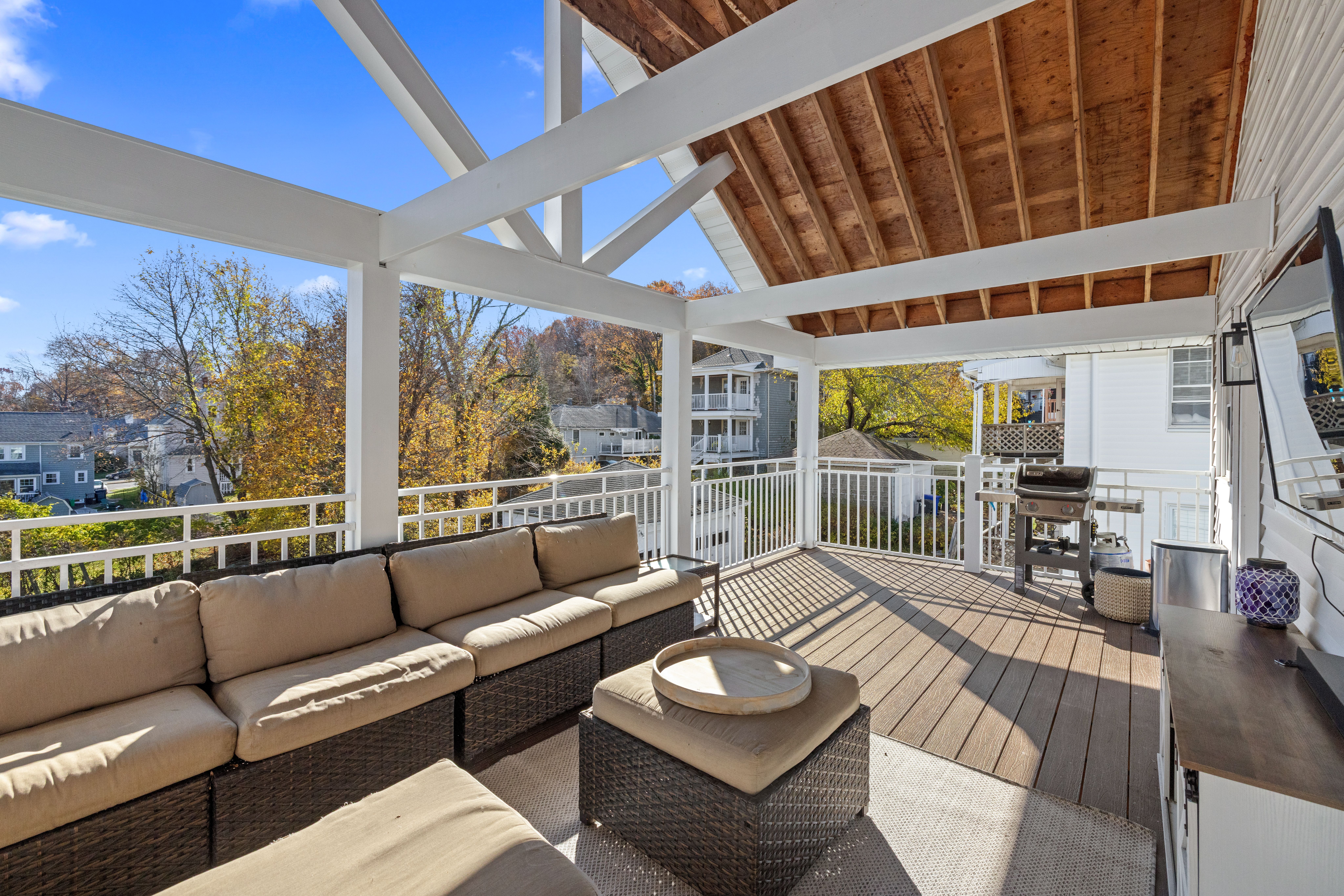  11 Hillview Avenue, Boston, MA 02131 - 物件實景