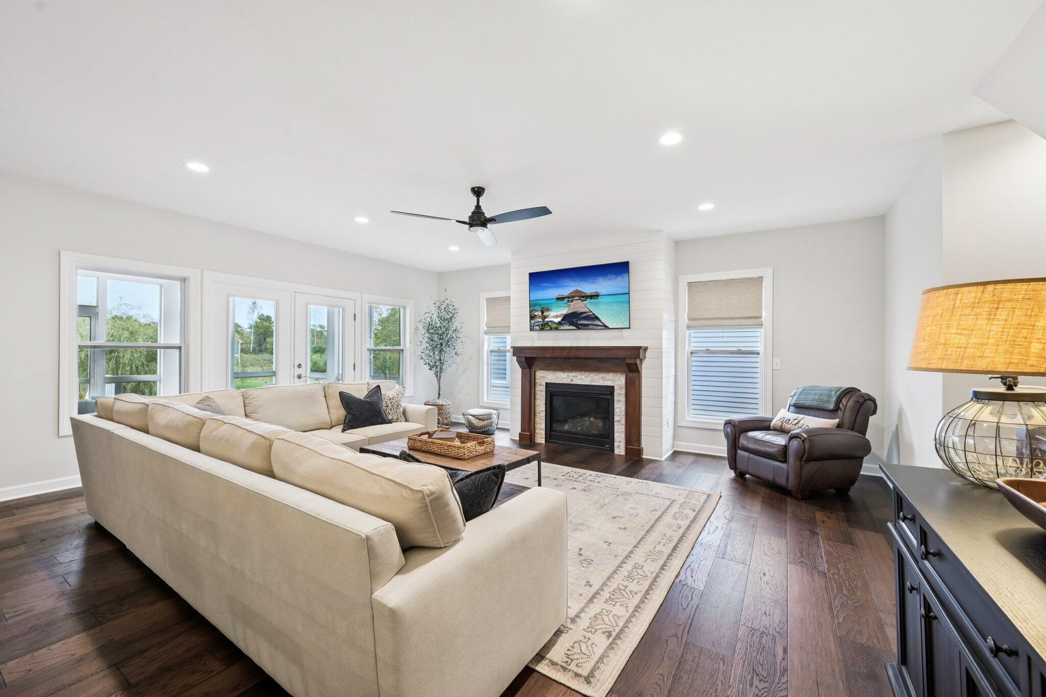 Powell, Ohio, 43065, United States, 4 Bedrooms Bedrooms, ,4 BathroomsBathrooms,Residential,For Sale,1966964