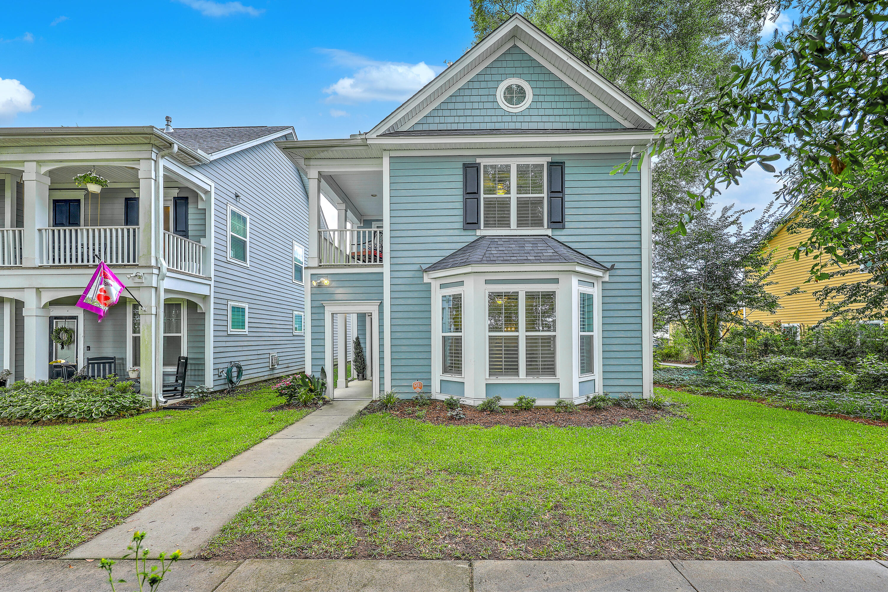 Charleston, South Carolina, 29414, United States, 4 Bedrooms Bedrooms, ,4 BathroomsBathrooms,Residential,For Sale,1895011