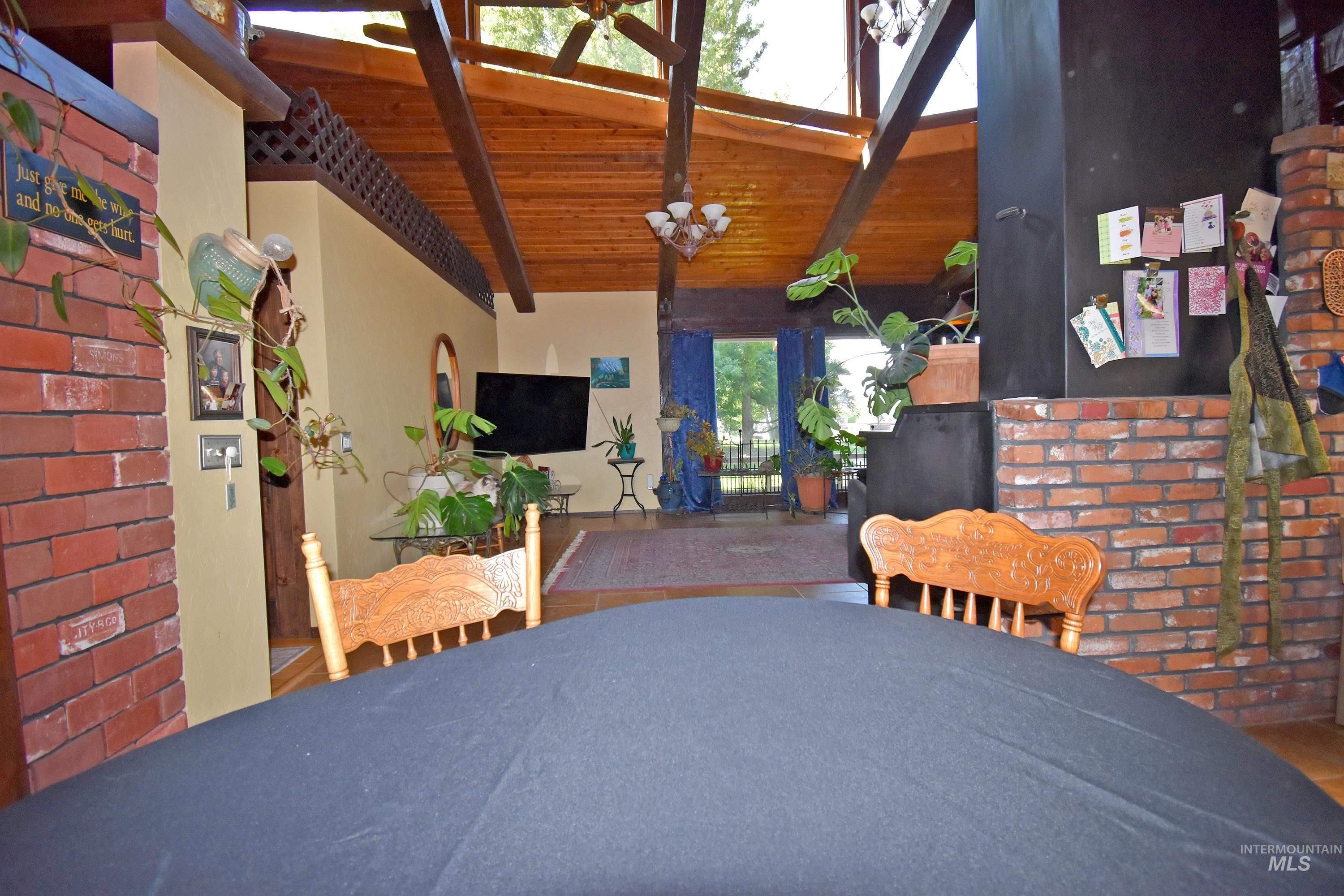Clarkston, Washington, 99403, United States, 3 Bedrooms Bedrooms, ,2 BathroomsBathrooms,Residential,For Sale,1922851