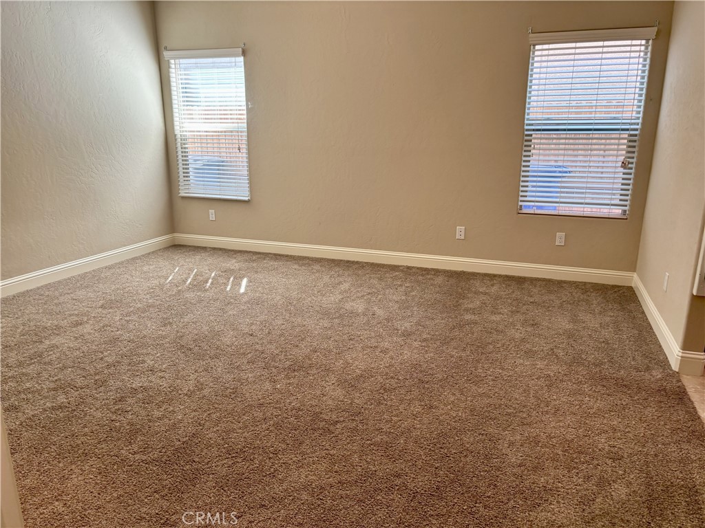 Clovis, California, 93619, United States, 3 Bedrooms Bedrooms, ,2 BathroomsBathrooms,Residential,For Sale,1919541
