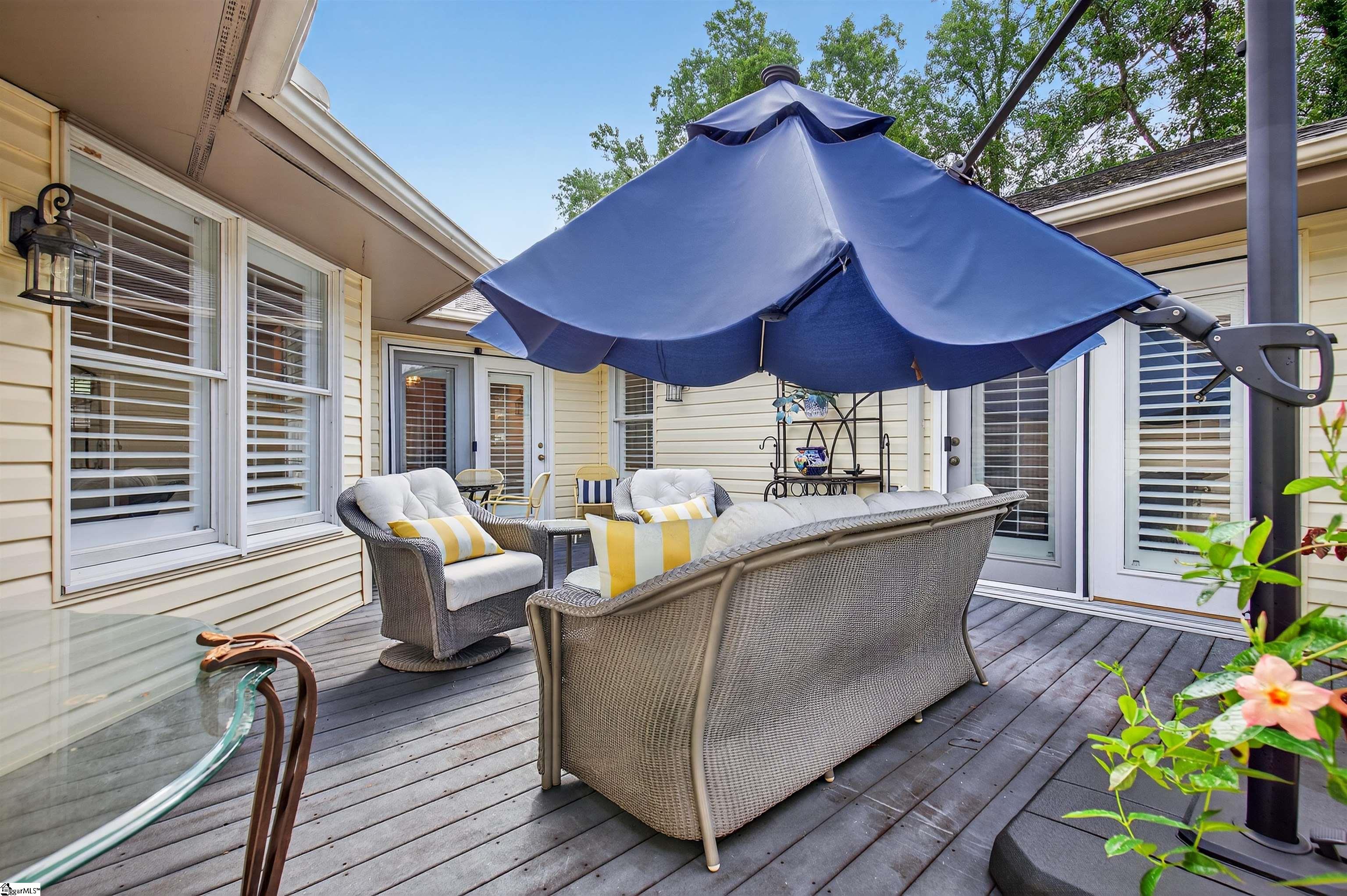 Greenville, South Carolina, 29605, United States, 3 Bedrooms Bedrooms, ,2 BathroomsBathrooms,Residential,For Sale,1918628