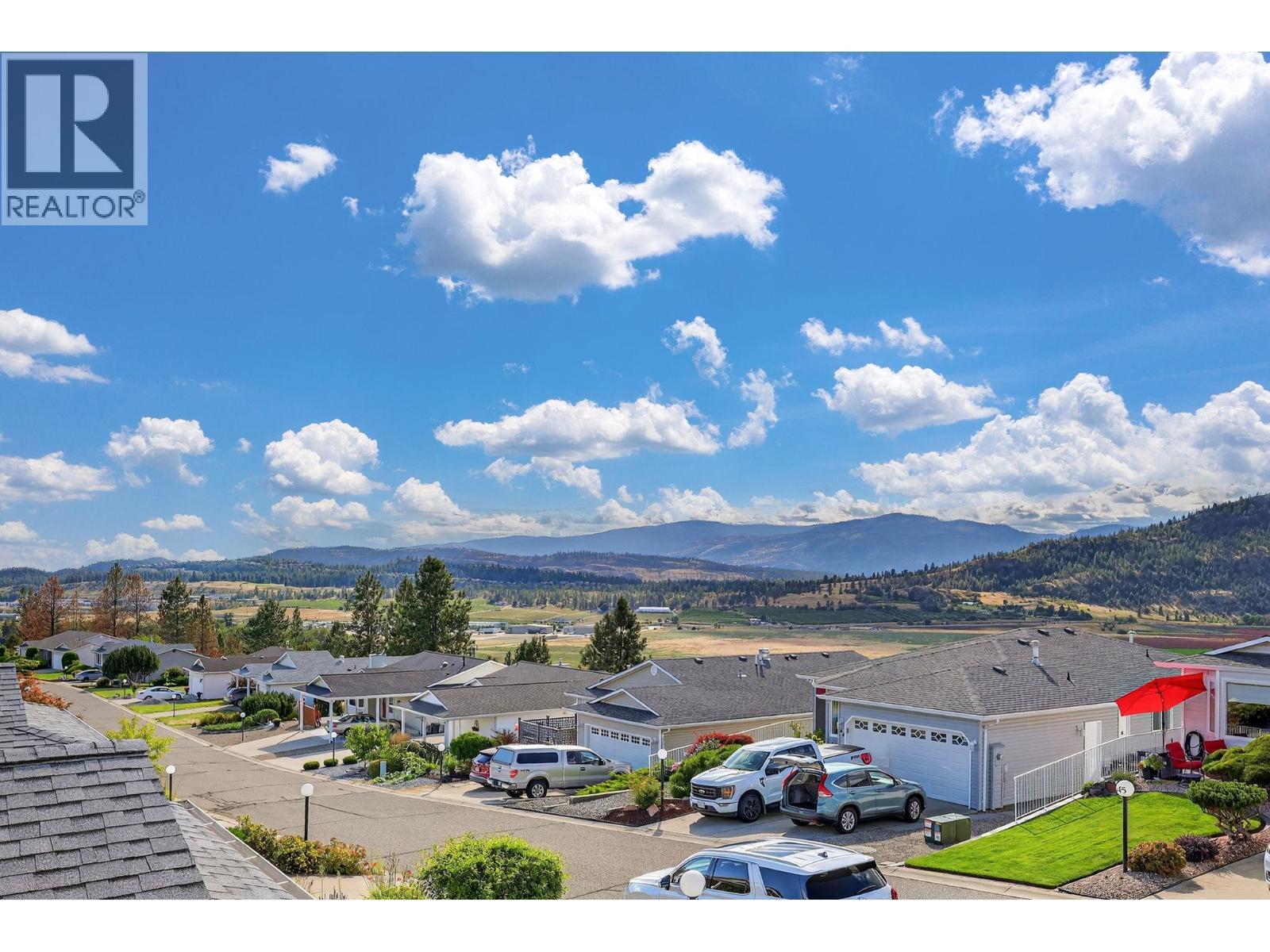 KELOWNA, British Columbia, V1X 7T6, CA, 4 Bedrooms Bedrooms, ,2 BathroomsBathrooms,Residential,For Sale,1918347