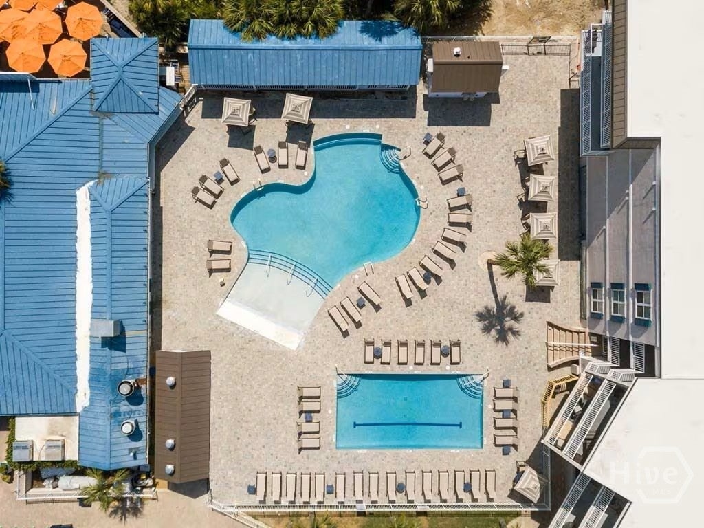 TYBEE ISLAND, Georgia, 31328, United States, 2 Bedrooms Bedrooms, ,2 BathroomsBathrooms,Residential,For Sale,2032025