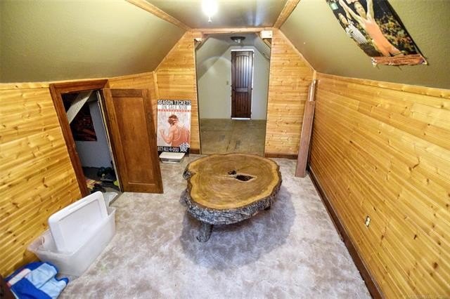 Hulbert, Oklahoma, 74441, United States, 4 Bedrooms Bedrooms, ,2 BathroomsBathrooms,Residential,For Sale,1983327