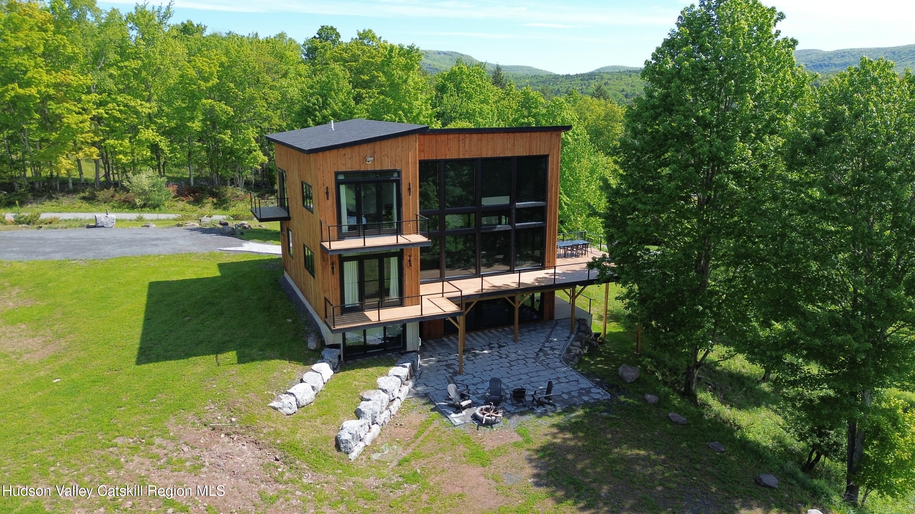 Windham, New York, 12496, United States, 5 Bedrooms Bedrooms, ,5 BathroomsBathrooms,Residential,For Sale,1848875