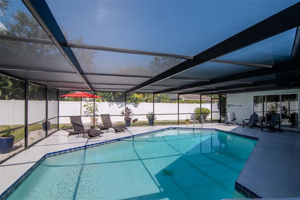 Clearwater, Florida, 33761, United States, 5 Bedrooms Bedrooms, ,3 BathroomsBathrooms,Residential,For Sale,1991990