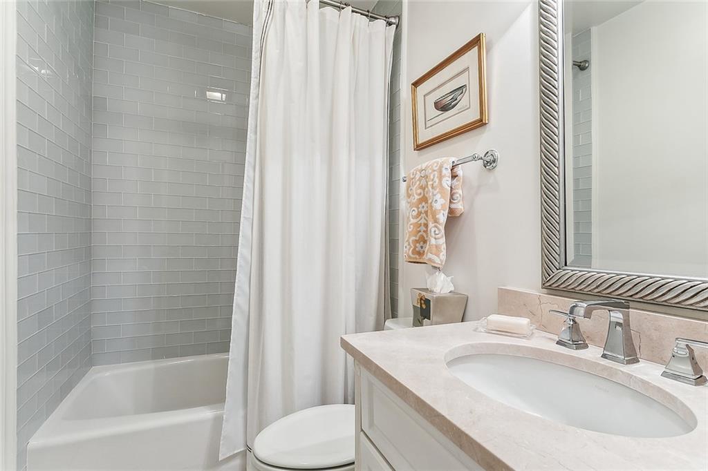 Metairie, Louisiana, 70006, United States, 3 Bedrooms Bedrooms, ,3 BathroomsBathrooms,Residential,For Sale,1793323