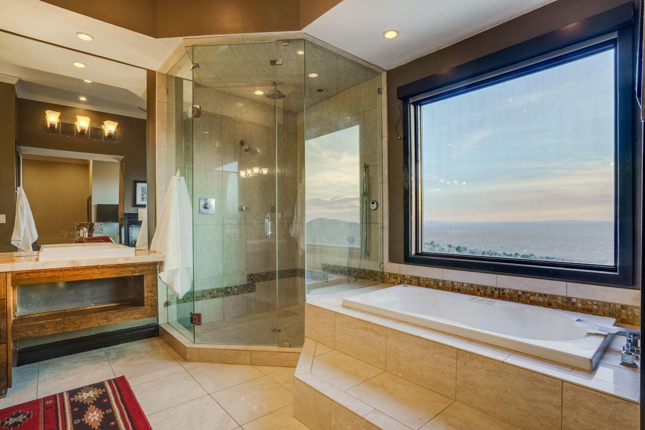 Albuquerque, New Mexico, 87122, United States, 4 Bedrooms Bedrooms, ,5 BathroomsBathrooms,Residential,For Sale,1766208