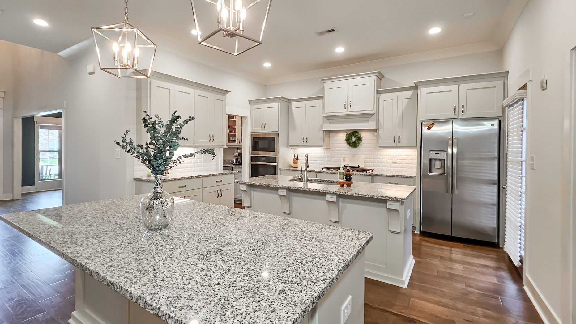 Athens, Alabama, 35613, United States, 4 Bedrooms Bedrooms, ,4 BathroomsBathrooms,Residential,For Sale,1923221