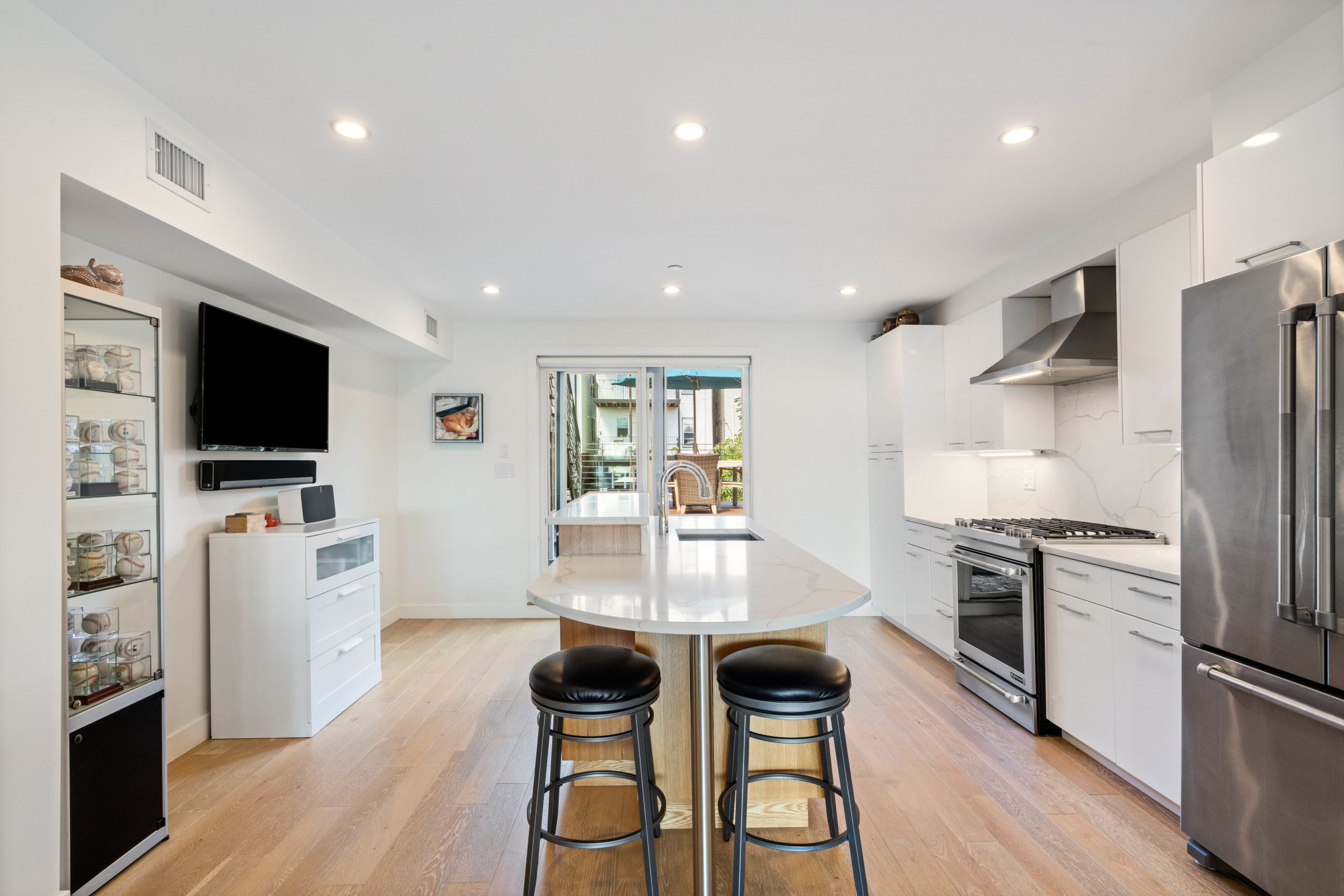  288 Marginal St, Unit 4, Boston, MA, 02128 - 物件實景