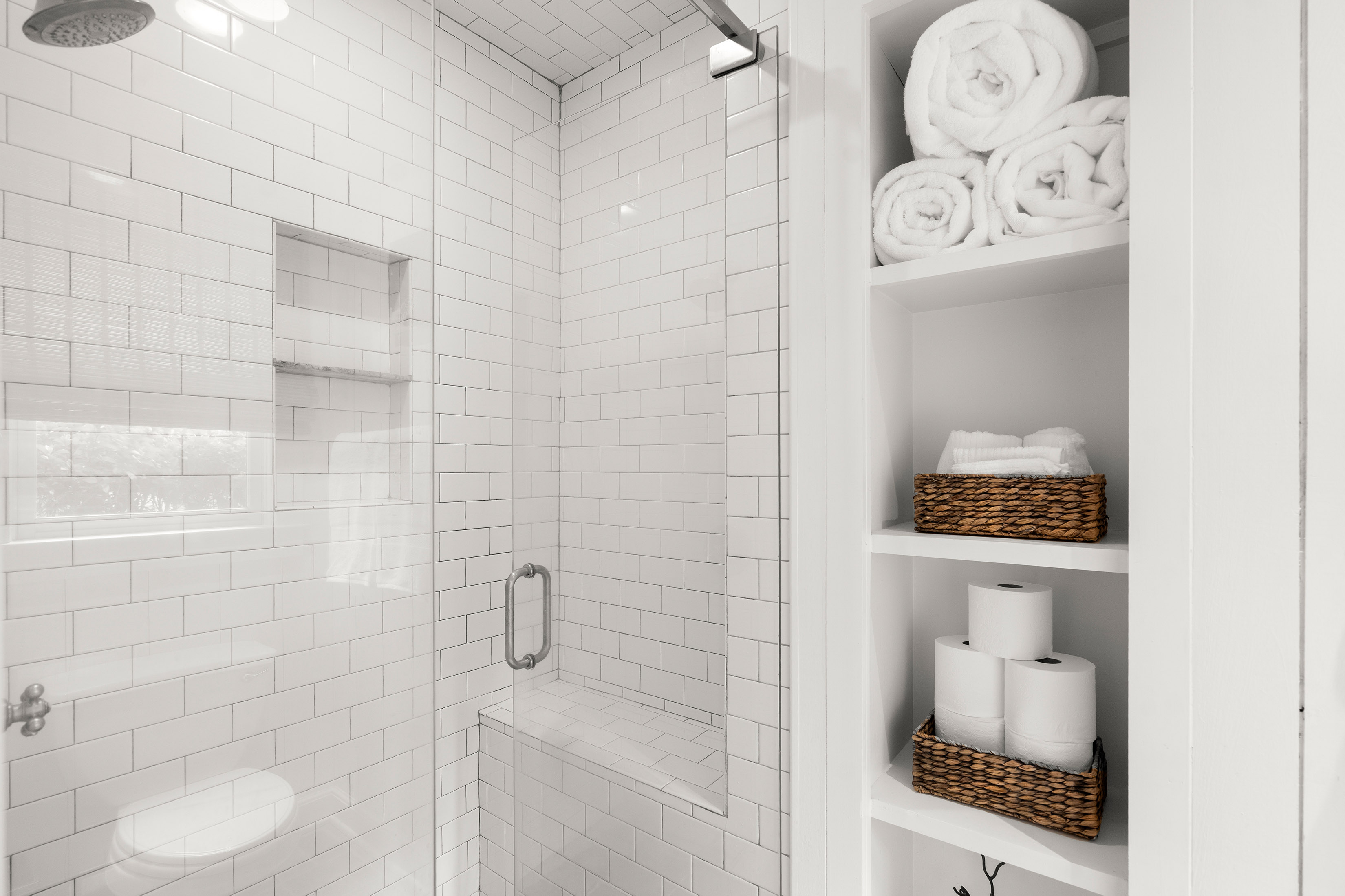  Charming Renovated 1935 Cottage in the Sought-After Underwood Hills Neighborhood - 物件實景