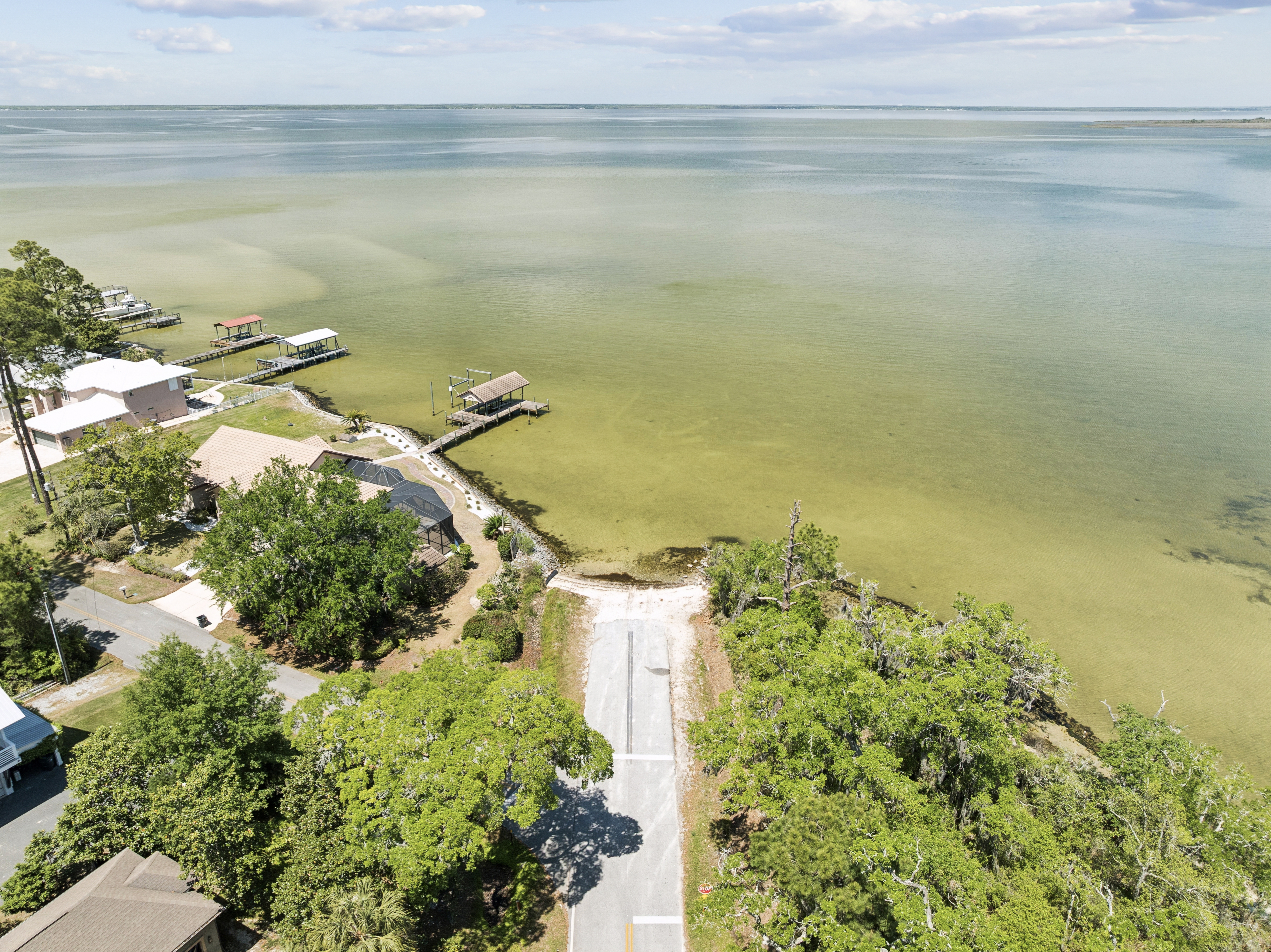  Canal-Front Florida Home With Private Dock Access - 物件實景