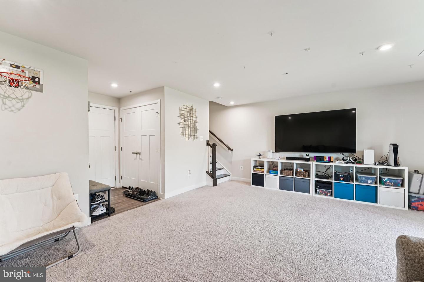 Accokeek, Maryland, 20607, United States, 3 Bedrooms Bedrooms, ,4 BathroomsBathrooms,Residential,For Sale,1954957