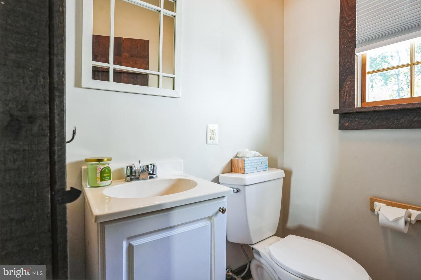 Pottstown, Pennsylvania, 19465, United States, 3 Bedrooms Bedrooms, ,6 BathroomsBathrooms,Residential,For Sale,1913550