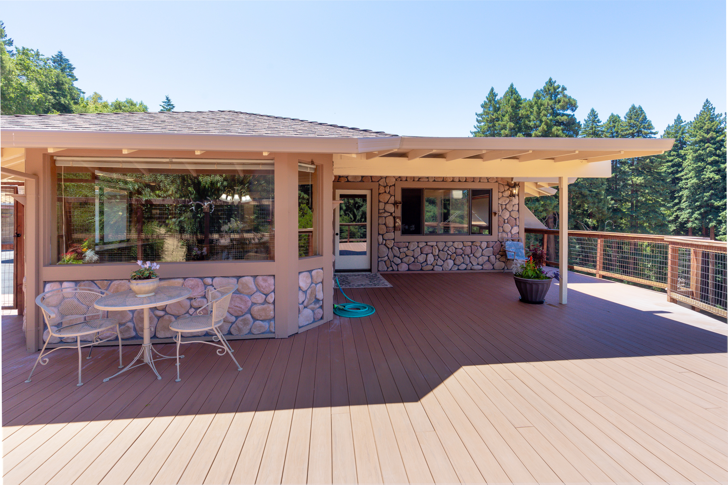 Boulder Creek, California, 95006, United States, 2 Bedrooms Bedrooms, ,3 BathroomsBathrooms,Residential,For Sale,1899975