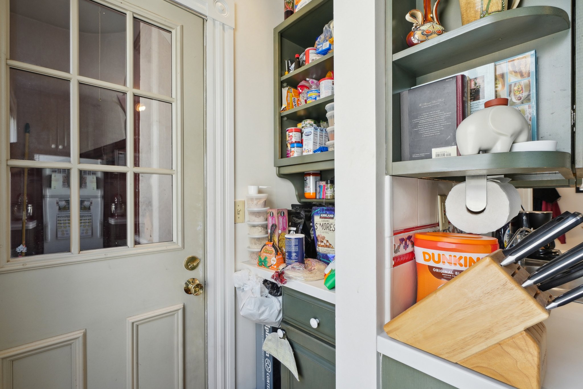 Somerville, Massachusetts, 02143-4209, United States, 6 Bedrooms Bedrooms, ,3 BathroomsBathrooms,Residential,For Sale,1816239