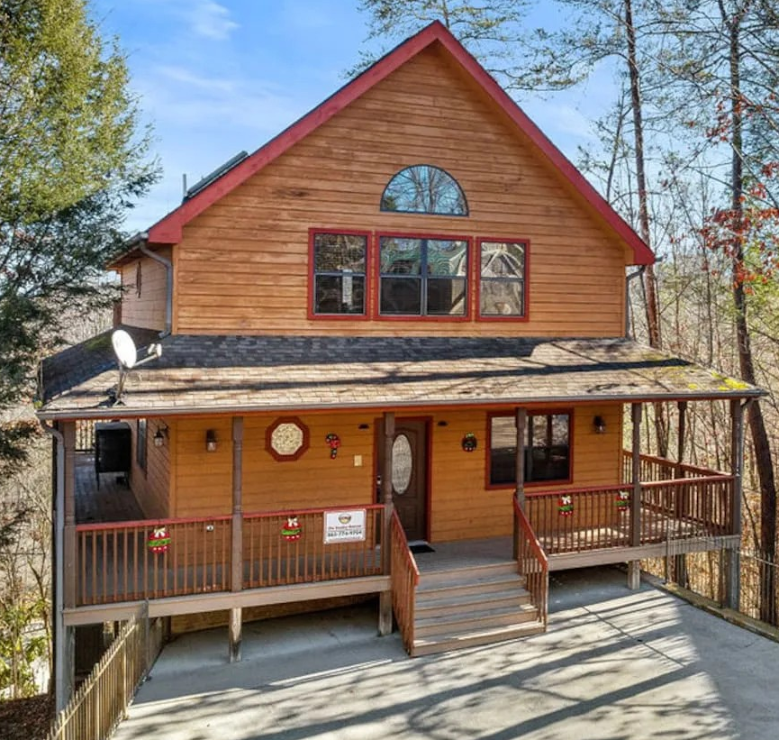 Pigeon Forge, Tennessee, 37863, United States, 4 Bedrooms Bedrooms, ,3 BathroomsBathrooms,Residential,For Sale,1924235