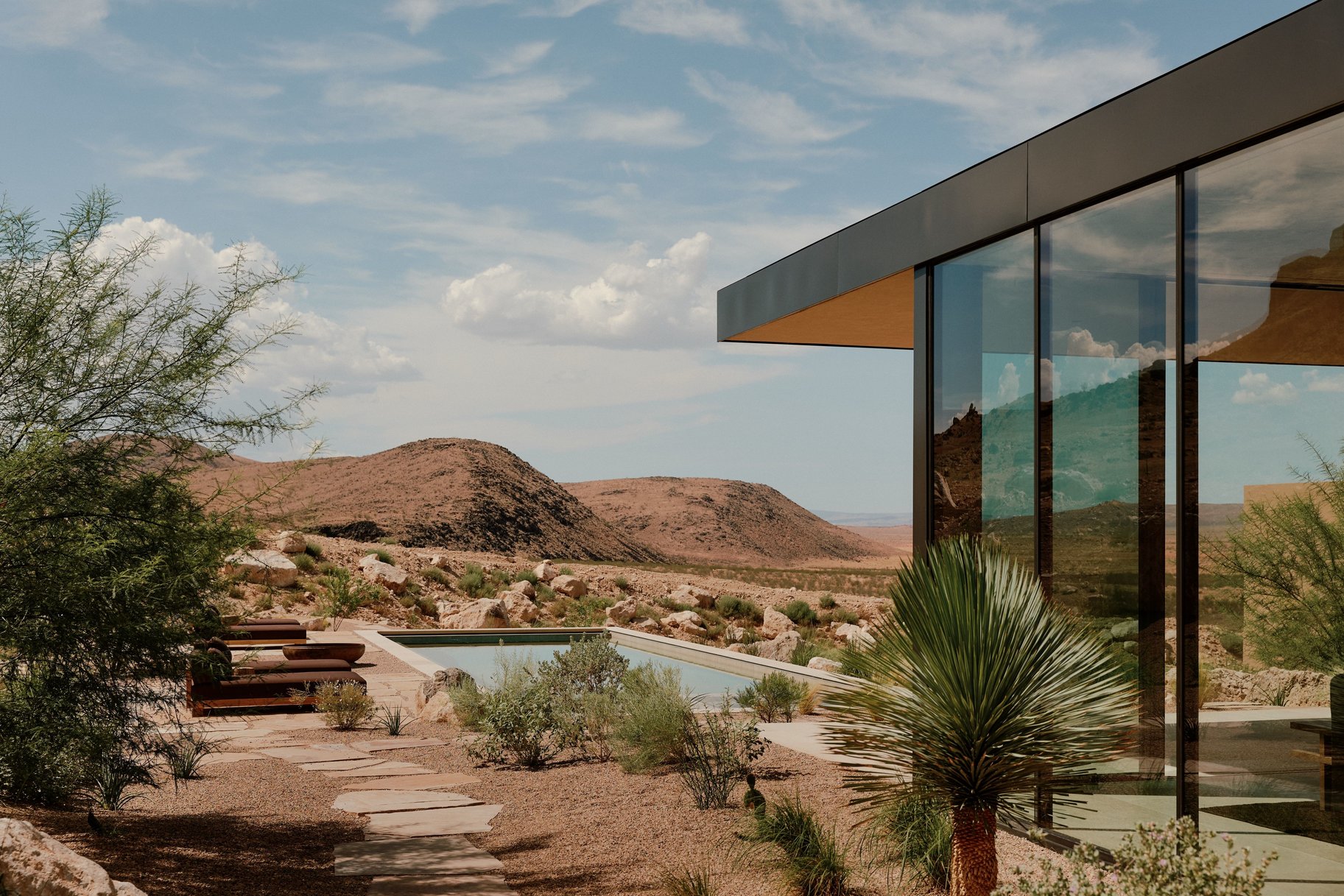  AD100 Woods + Dangaran-Designed Desert Estate on Almost 15 Acres Near Zion - 物件實景