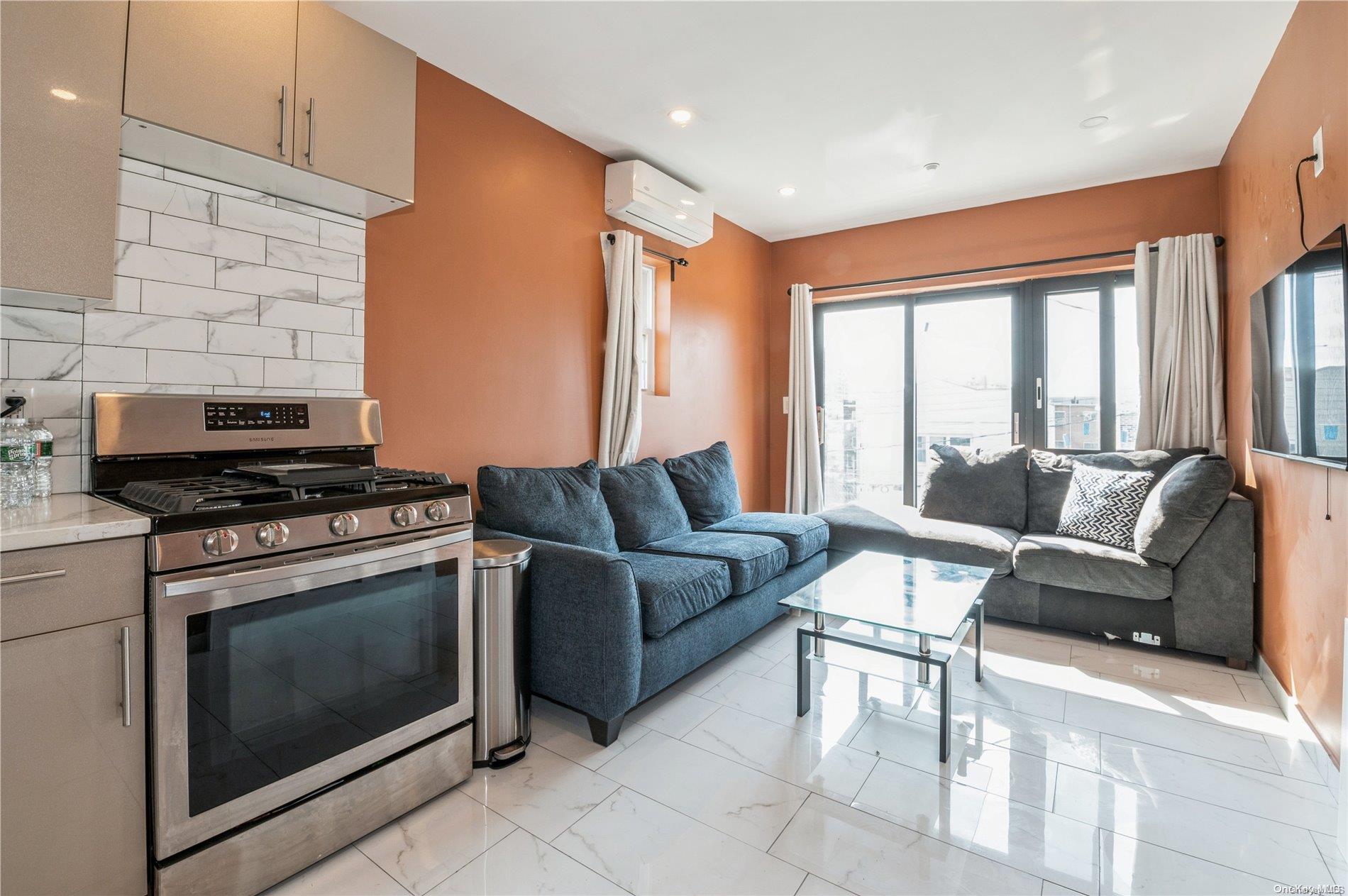 Brooklyn, New York, 11214, United States, ,Residential,For Sale,1731736