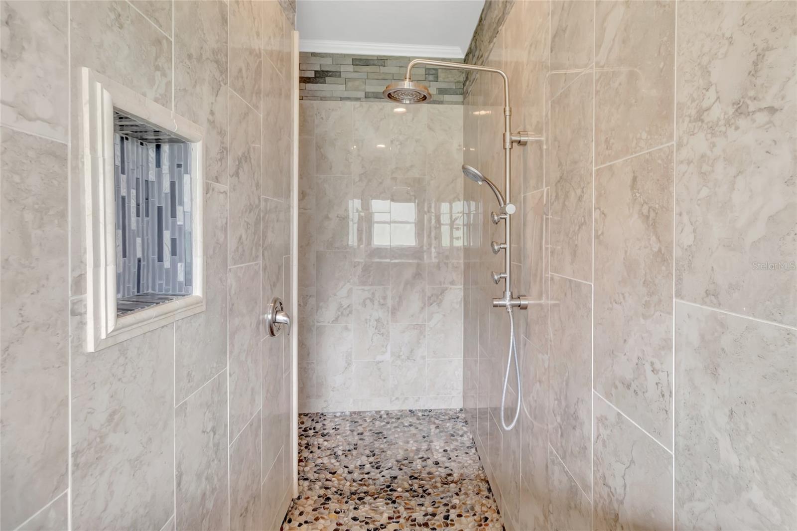 GROVELAND, Florida, 34736, United States, 3 Bedrooms Bedrooms, ,2 BathroomsBathrooms,Residential,For Sale,1932876