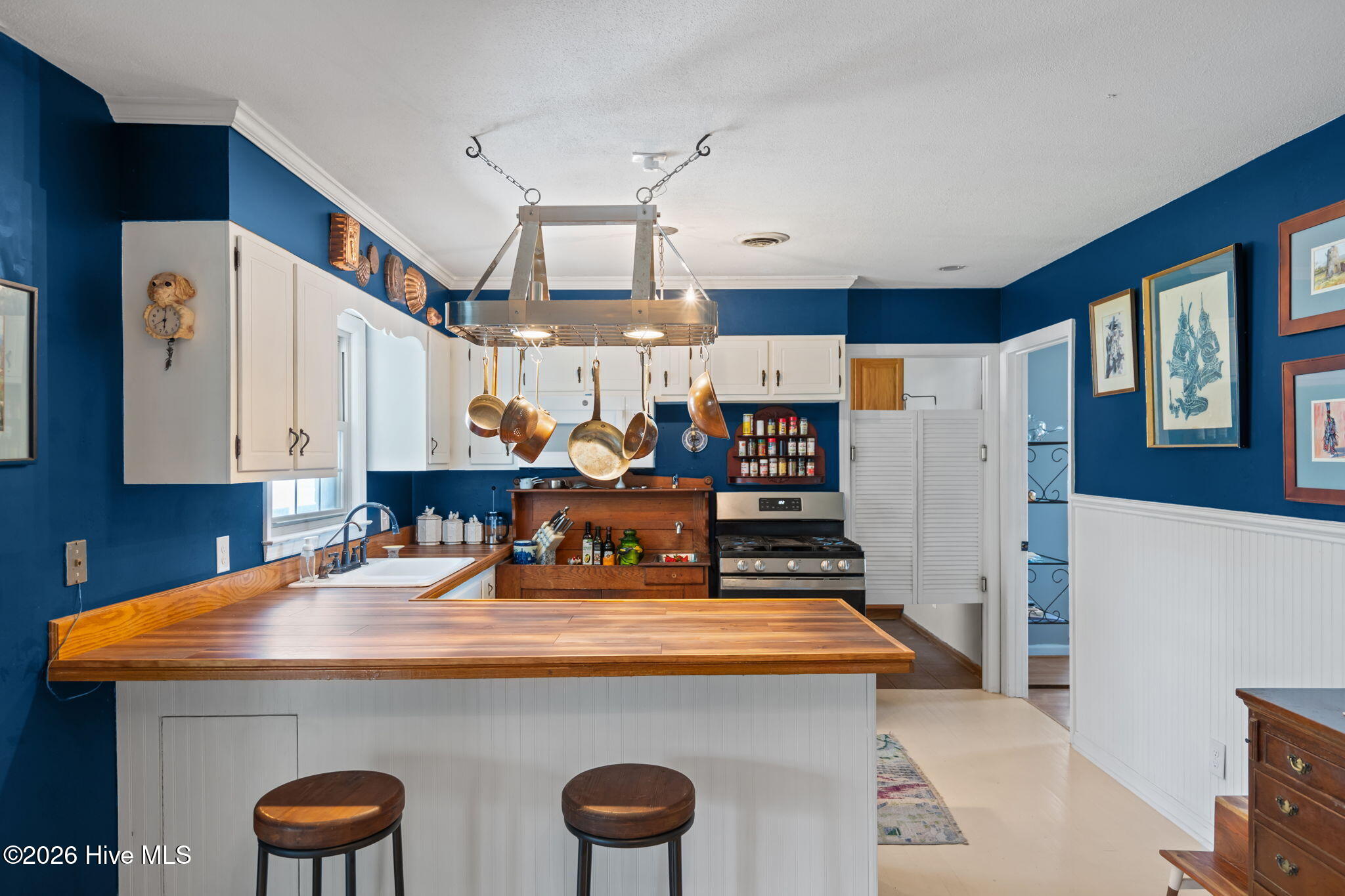 Carolina Beach, North Carolina, 28428, United States, 3 Bedrooms Bedrooms, ,2 BathroomsBathrooms,Residential,For Sale,2026131