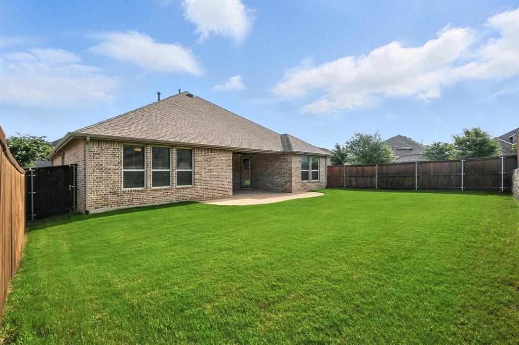 Little Elm, Texas, 75068, United States, 4 Bedrooms Bedrooms, ,5 BathroomsBathrooms,Residential,For Sale,2030364