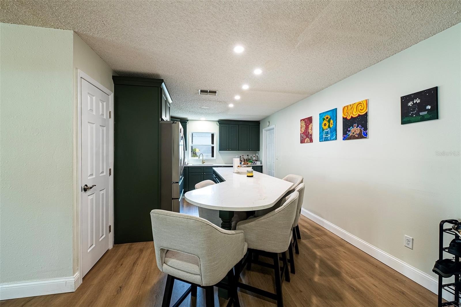 PINELLAS PARK, Florida, 33782, United States, 4 Bedrooms Bedrooms, ,2 BathroomsBathrooms,Residential,For Sale,1990767