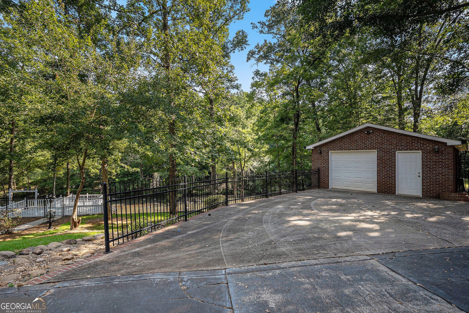 McDonough, Georgia, 30252, United States, 5 Bedrooms Bedrooms, ,6 BathroomsBathrooms,Residential,For Sale,1869164
