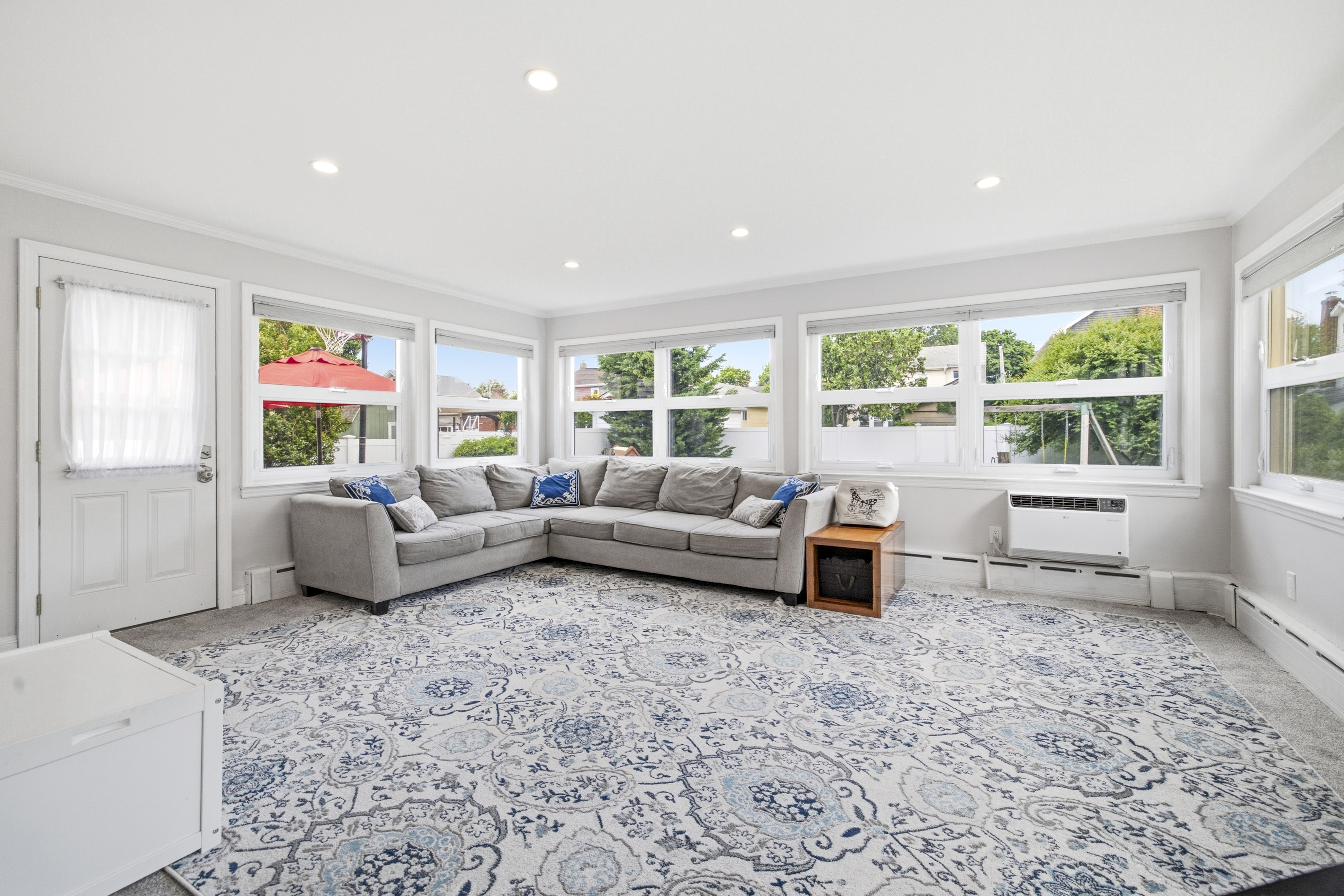  41 Hart Street, Lynbrook, NY 11563 - 物件實景