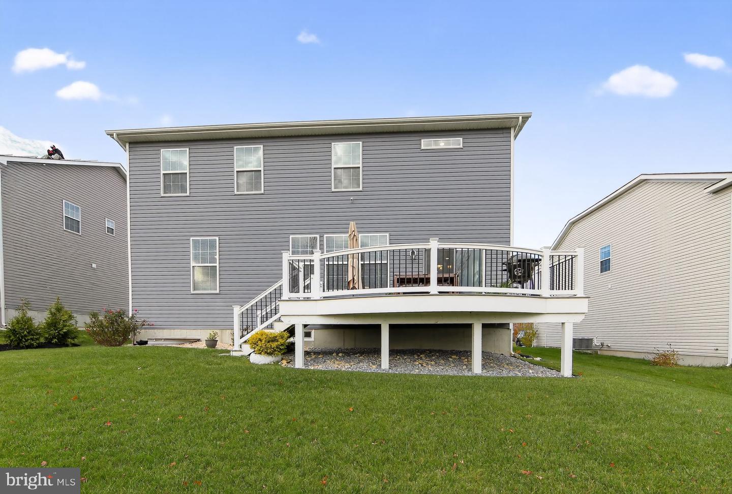 Downingtown, Pennsylvania, 19335, United States, 5 Bedrooms Bedrooms, ,4 BathroomsBathrooms,Residential,For Sale,1989735