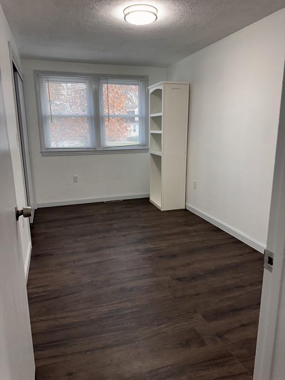 Methuen, Massachusetts, 01844, United States, 4 Bedrooms Bedrooms, ,2 BathroomsBathrooms,Residential,For Sale,1990759