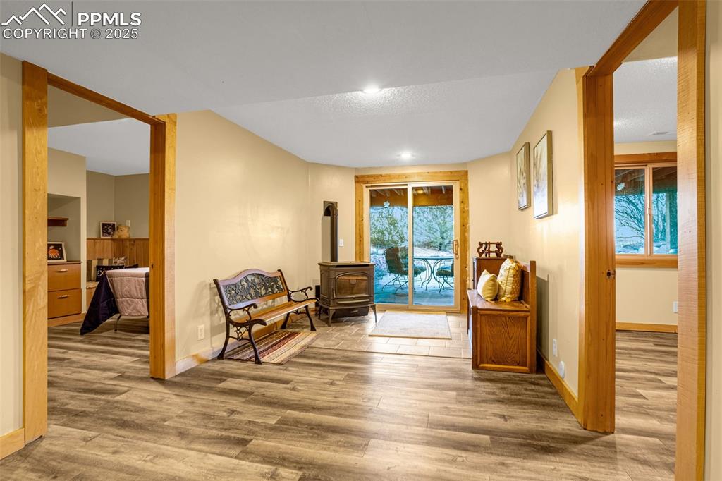 Calhan, Colorado, 80808, United States, 5 Bedrooms Bedrooms, ,1 BathroomBathrooms,Residential,For Sale,1987947