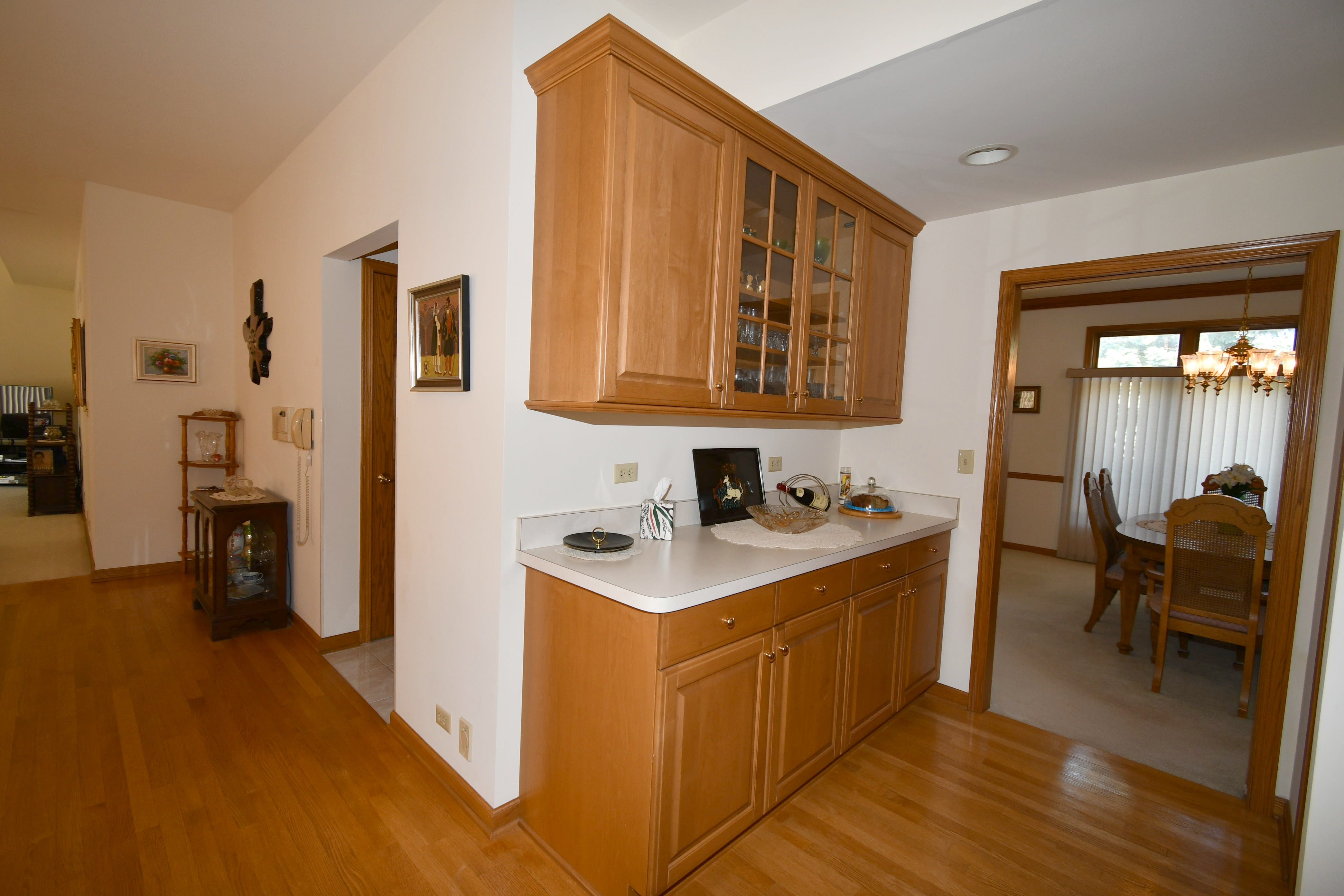 Hawthorn Woods, Illinois, 60047, United States, 4 Bedrooms Bedrooms, ,4 BathroomsBathrooms,Residential,For Sale,1895199