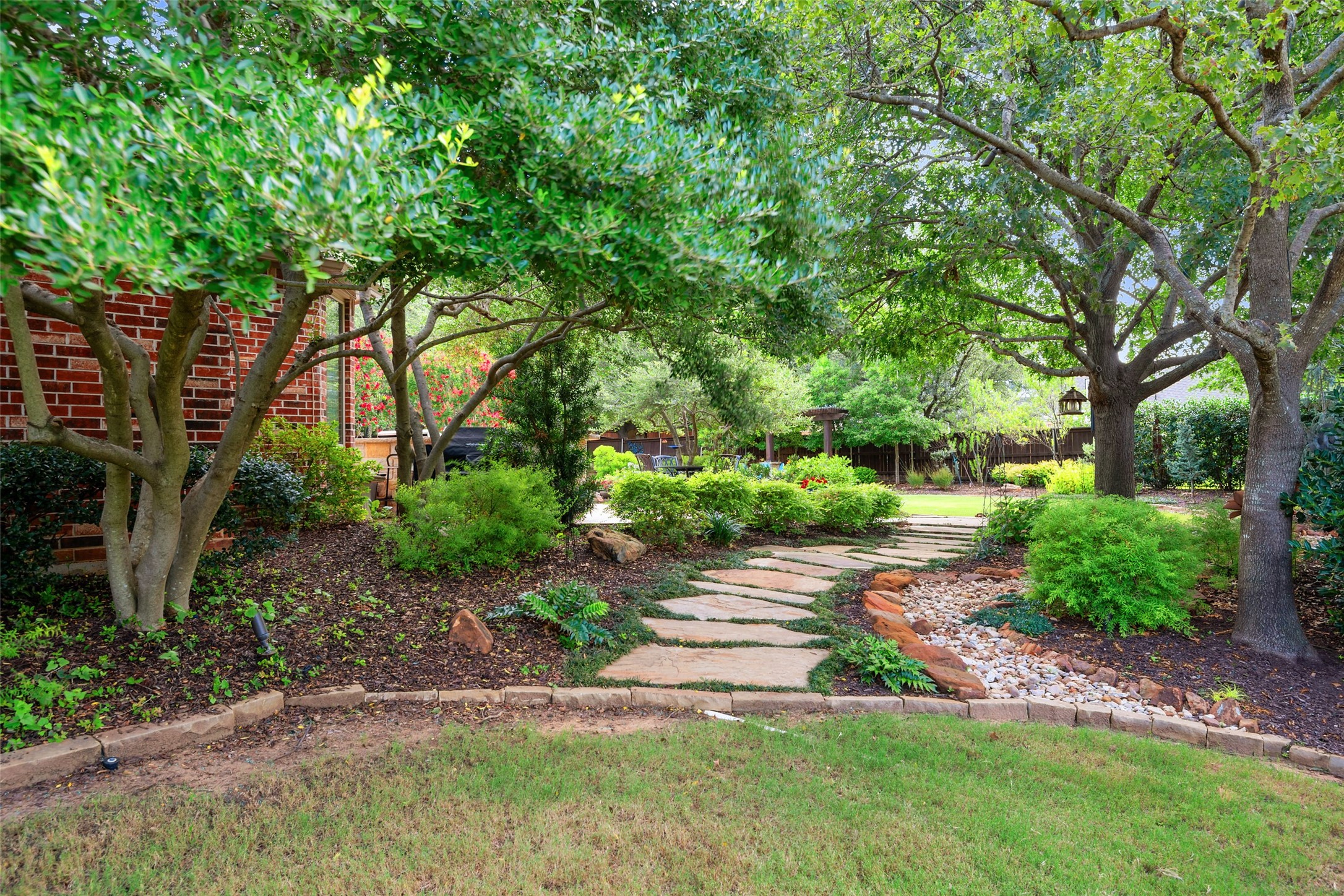 Southlake, Texas, 76092, United States, 5 Bedrooms Bedrooms, ,6 BathroomsBathrooms,Residential,For Sale,1875332