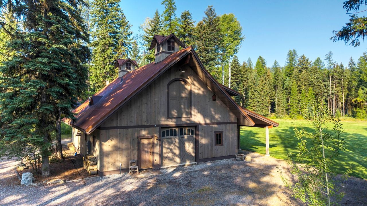 Kila, Montana, 59920, United States, 6 Bedrooms Bedrooms, ,6 BathroomsBathrooms,Residential,For Sale,2003008