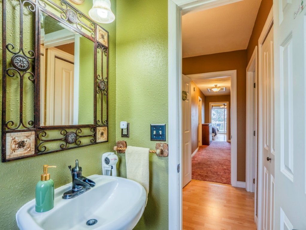 Bemidji, Minnesota, 56601, United States, 6 Bedrooms Bedrooms, ,2 BathroomsBathrooms,Residential,For Sale,2000102