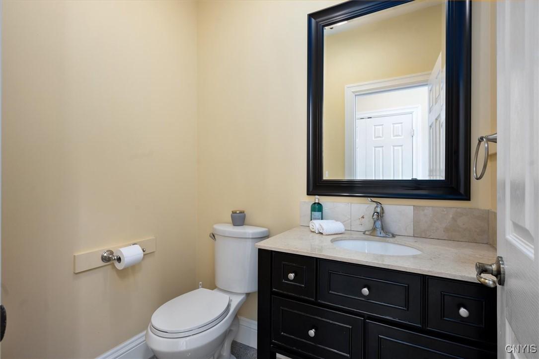 Augusta, New York, 13425, United States, 4 Bedrooms Bedrooms, ,5 BathroomsBathrooms,Residential,For Sale,1999088