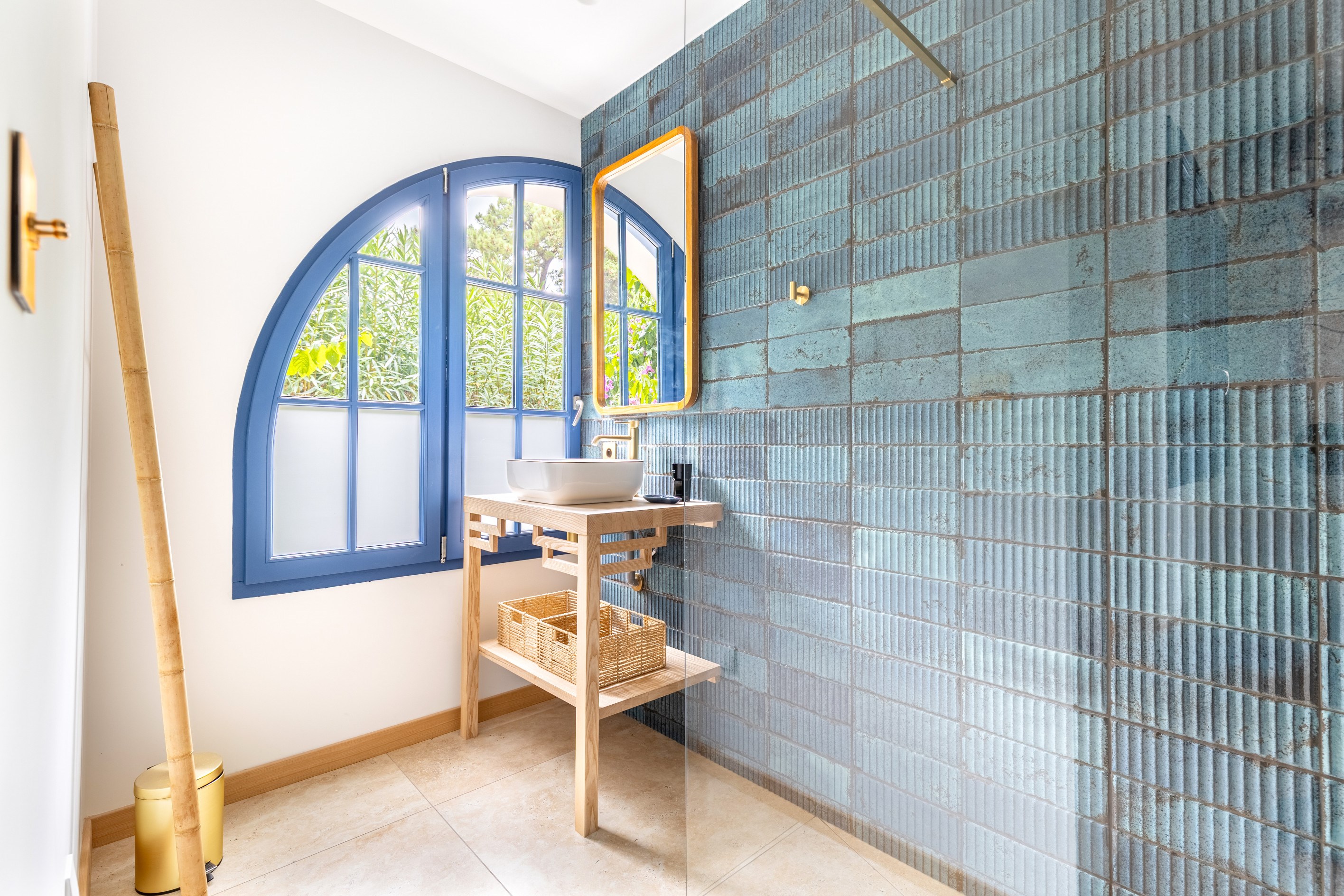  CAP FERRET  PENINSULA - FULLY RENOVATED VILLA WITH PANORAMIC VIEW ONTO THE BASIN - 物件實景