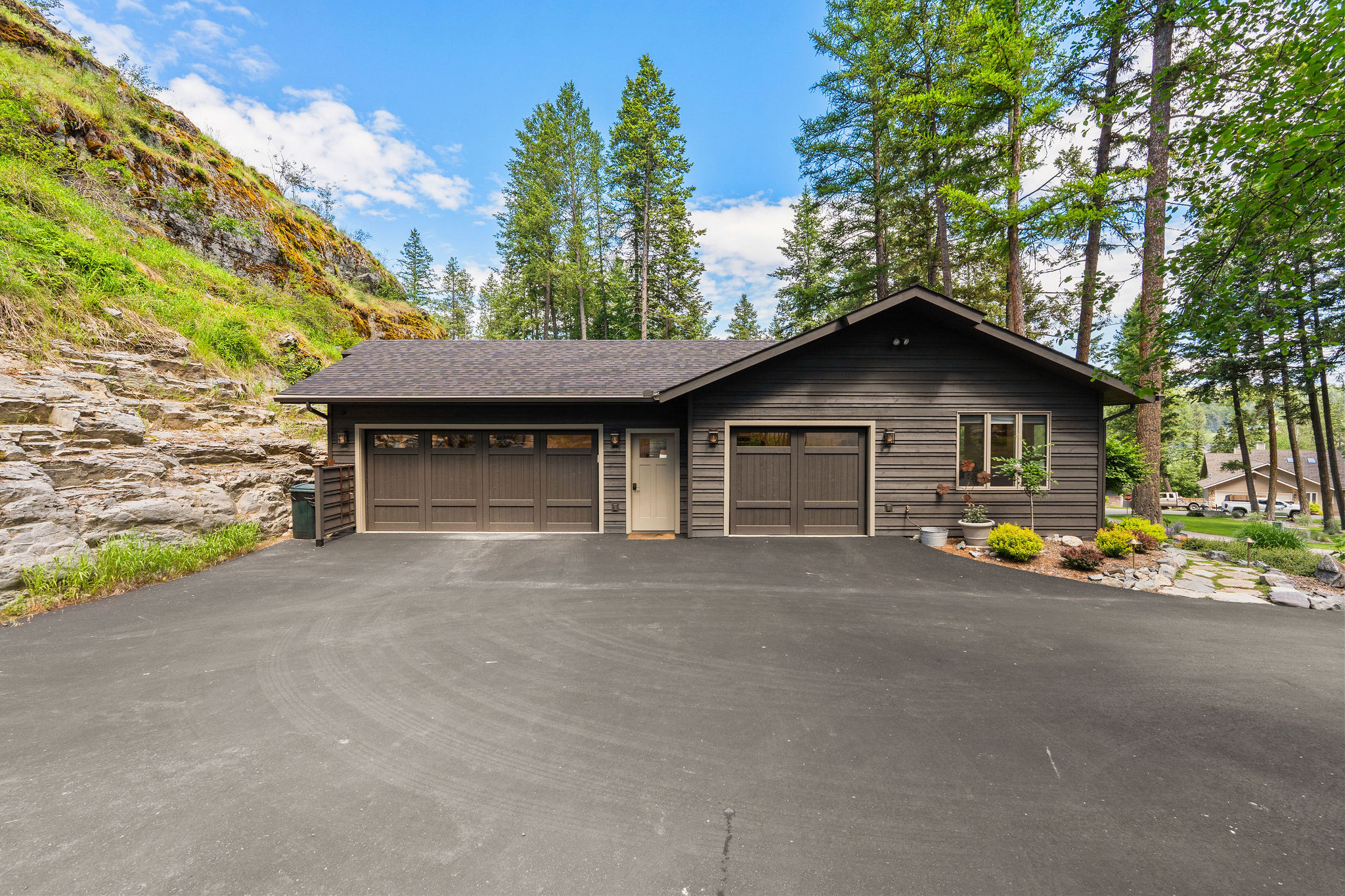  188 Eagle Bend Drive - 物件實景