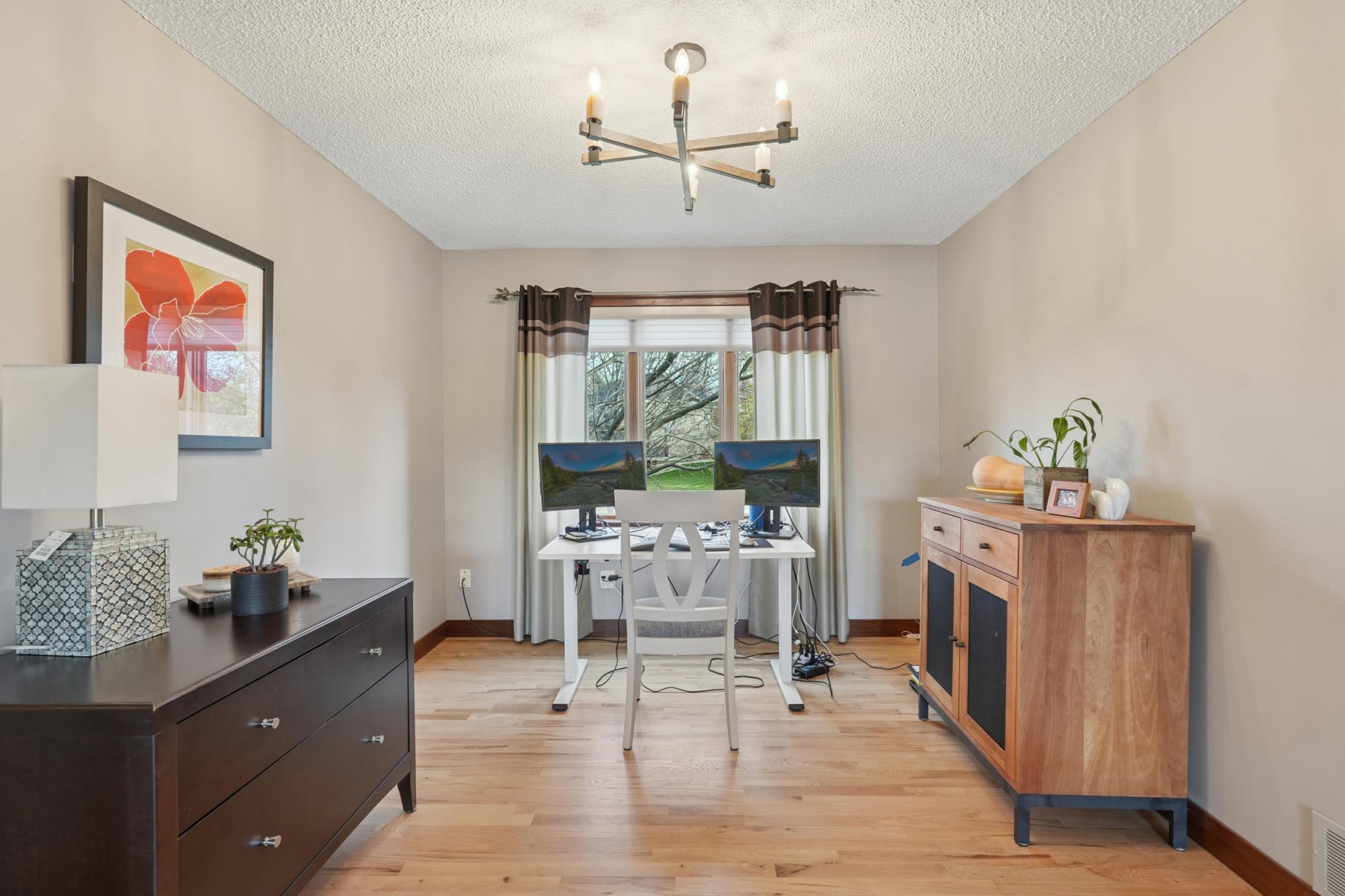 Lino Lakes, Minnesota, 55038, United States, 5 Bedrooms Bedrooms, ,3 BathroomsBathrooms,Residential,For Sale,2001620