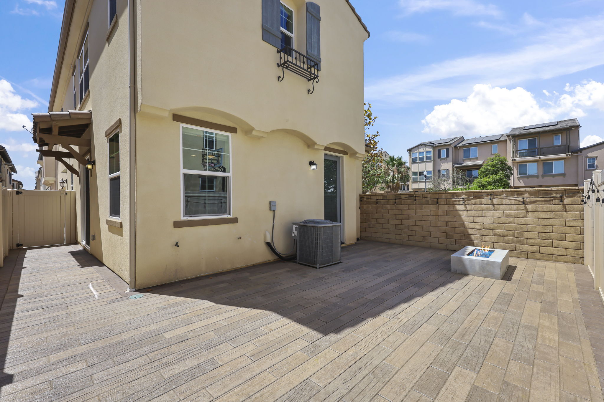  168 Townsite Promenade, Camarillo - 物件實景