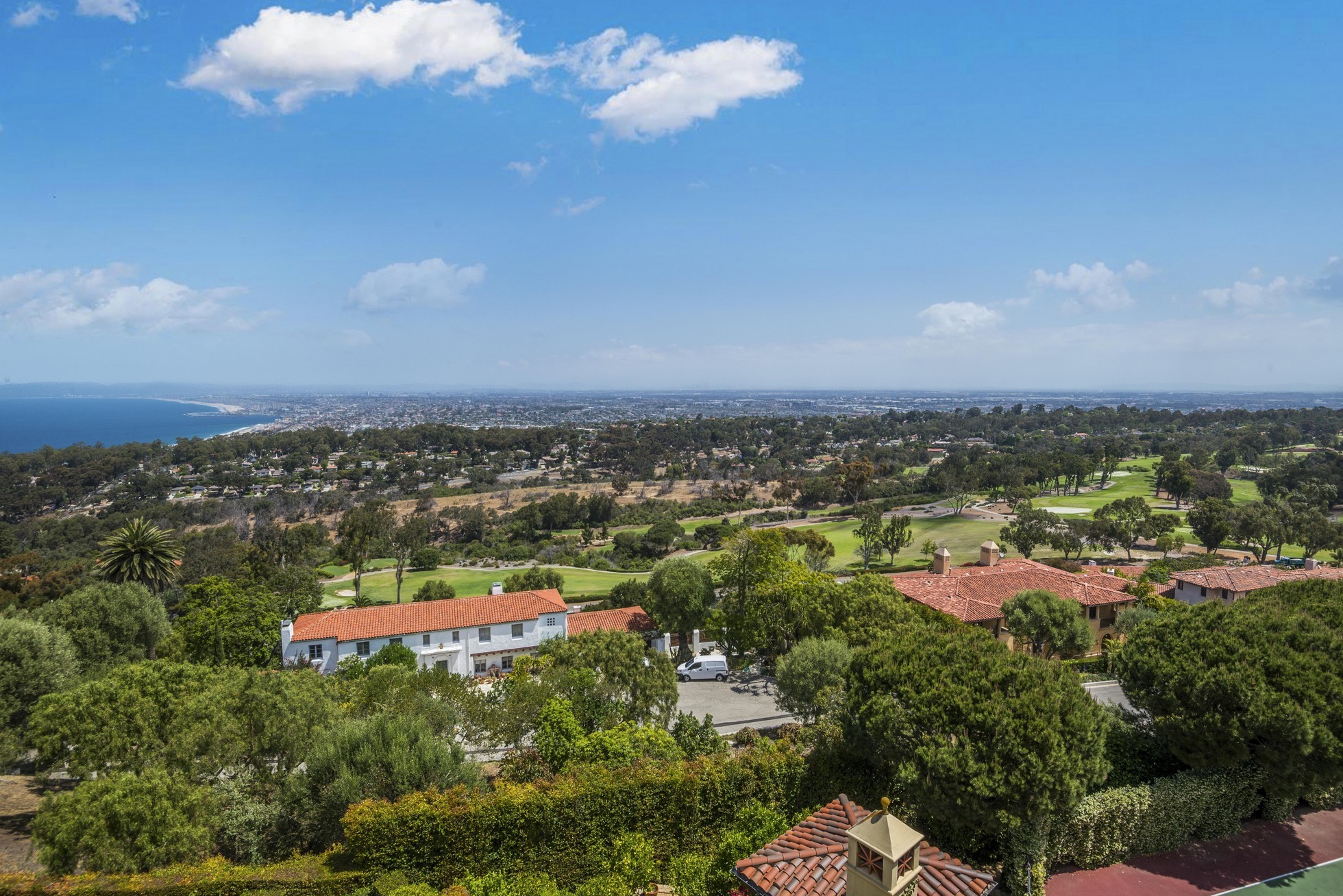  705 Vía La Cuesta, Palos Verdes Estates, CA 90274 - 物件實景