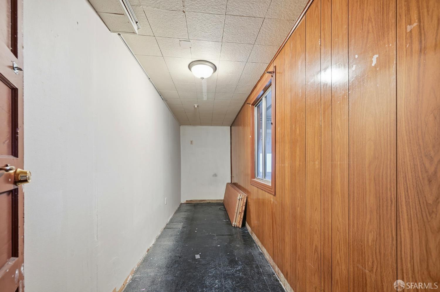 San Francisco, California, 94112, United States, 2 Bedrooms Bedrooms, ,1 BathroomBathrooms,Residential,For Sale,2008516