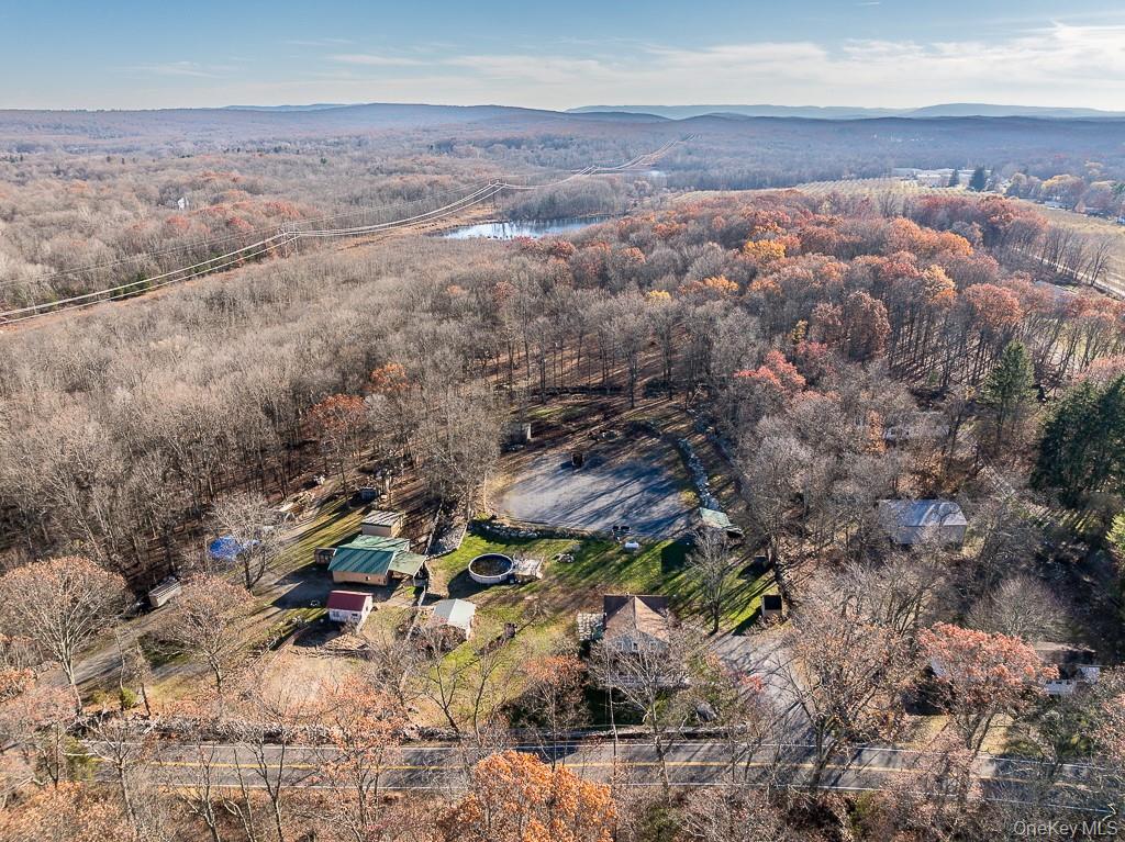 Wallkill, New York, 12589, United States, 4 Bedrooms Bedrooms, ,2 BathroomsBathrooms,Residential,For Sale,1998063
